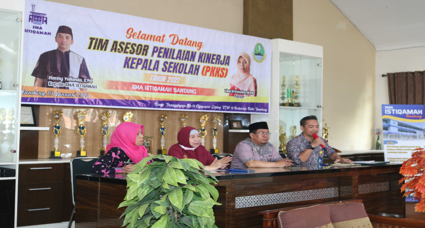 Pelaksanaan Penilaian Kinerja Kepala Sekolah SMA Istiqamah Bandung